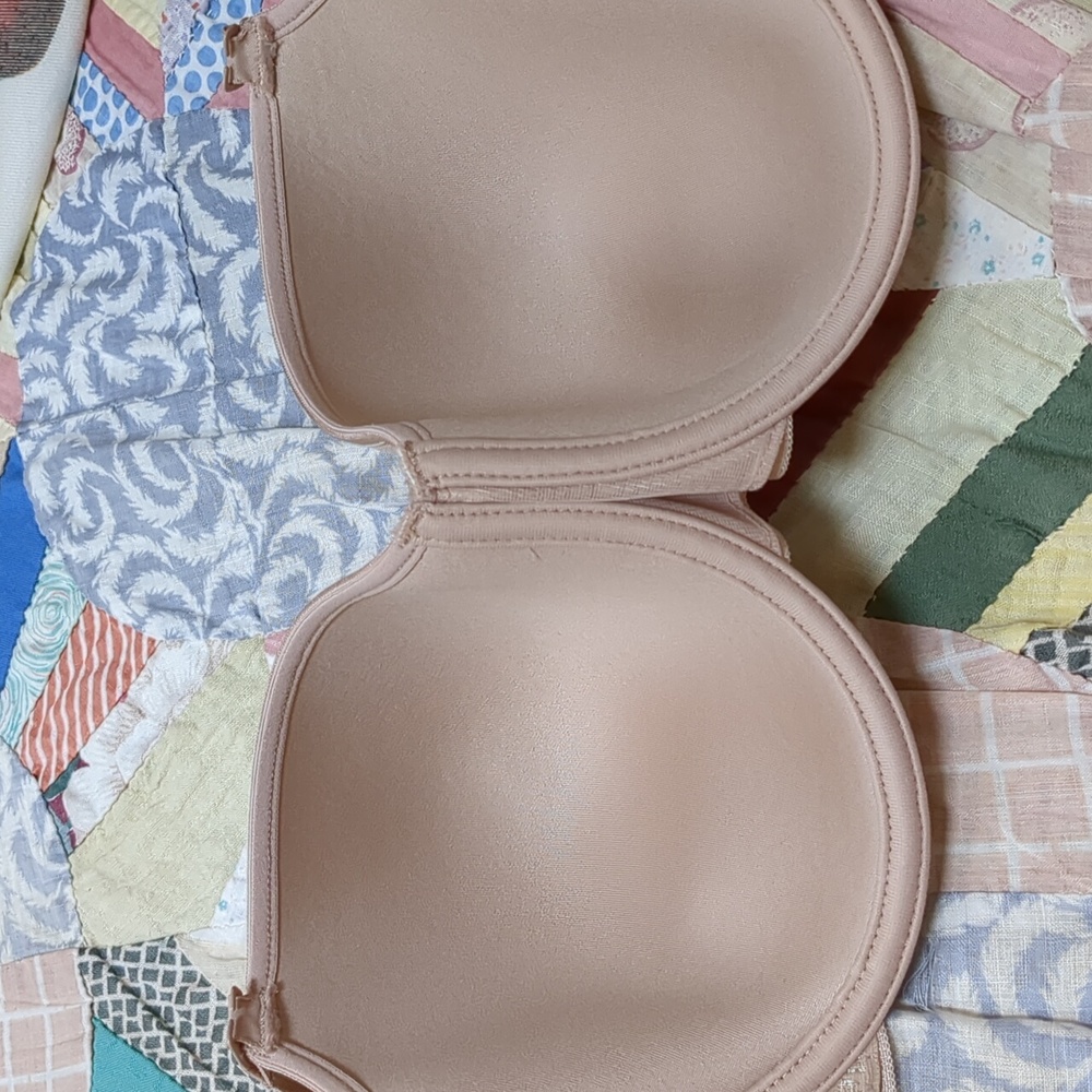 Chantelle Convertible T shirt Bra #3612 Size 32F - Picture 7 of 10